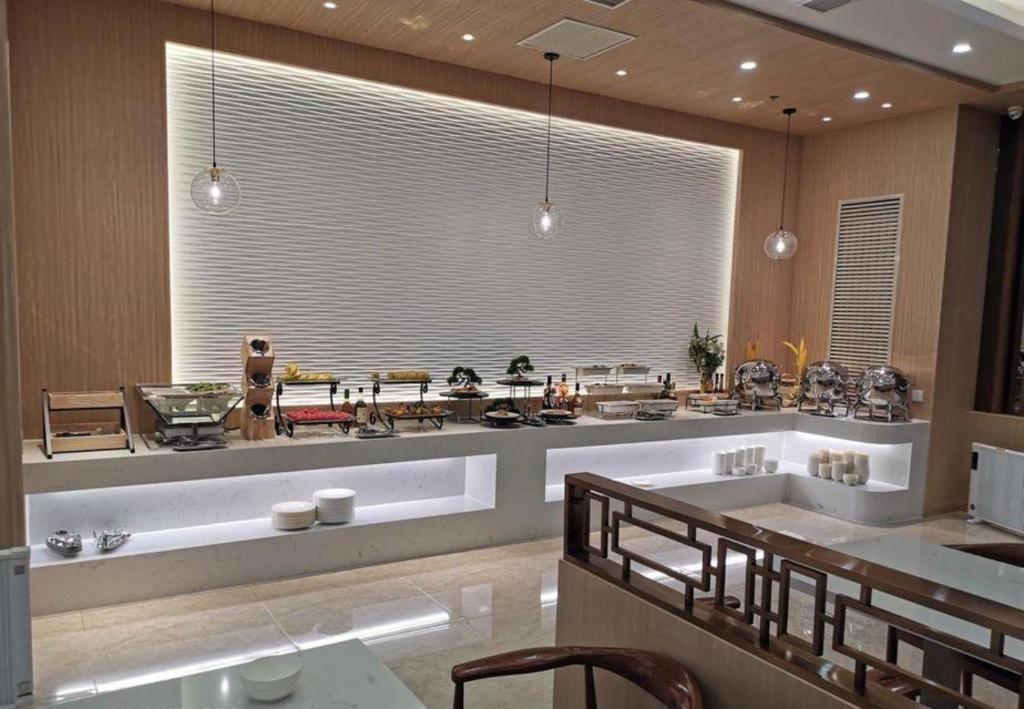 Vienna Hotel Harbin Central Avenue Екстер'єр фото
